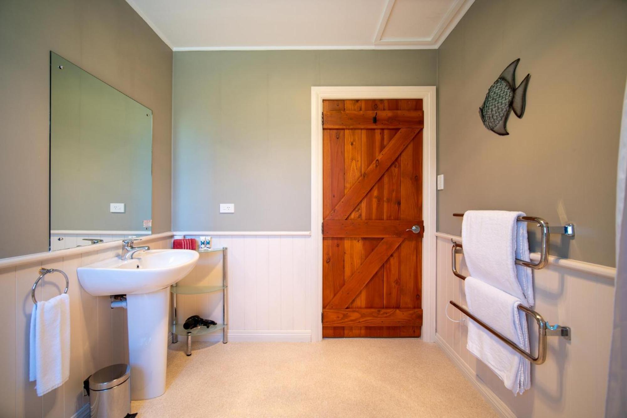 Blue Thistle Cottages Te Anau Habitación foto